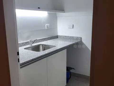 AVENIDA JUAN MANUEL DE ROSAS 2200