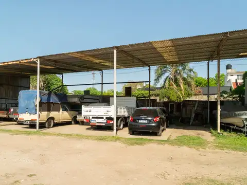 VENTA GALPON 2114 m EXCELENTE UBICACION AYOLAS 500
