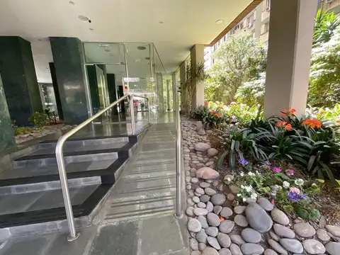 Avenida Directorio 600