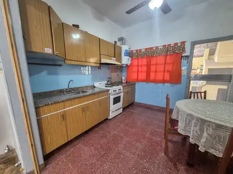 Depto Tipo Casa en Venta 60 años