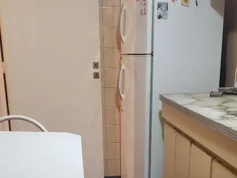 Departamento amoblado y equipado c/ balcon, coc. y bño completo a mts del Patio Bullrich. 