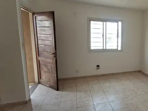 Triunvirato 385 , Piso 2