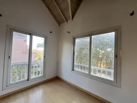 Casa en Alquiler en Septiembre, USD 1.500