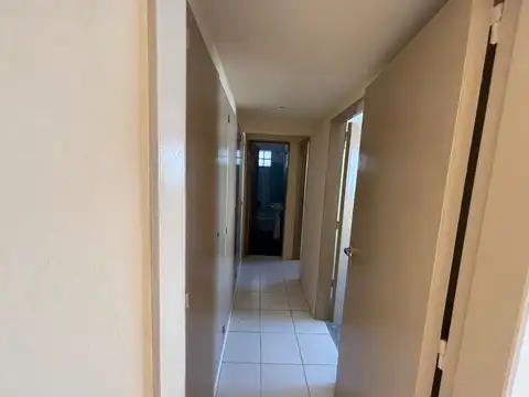 Treinta Y Tres Orientales 100, Piso 7