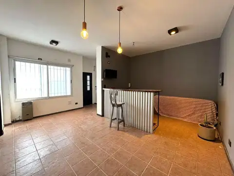 Depto Tipo Casa en Venta de 1 dormitorio