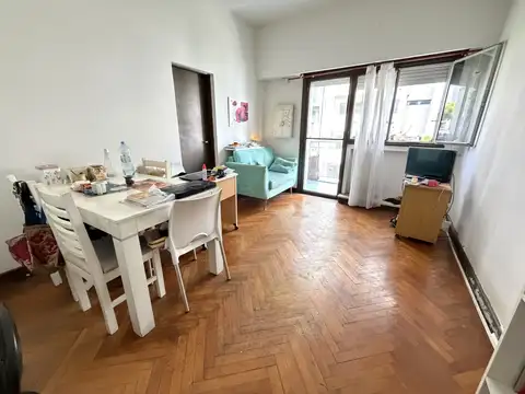 VENTA DEPARTAMENTO 2 AMBIENTES CON BALCÓN EN VILLA CRESPO