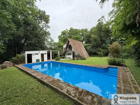 Hermosa casa en venta con pileta. En Del Viso, Pilar. CON PLANOS!