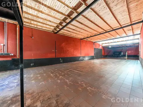 Local en Alquiler 40 años