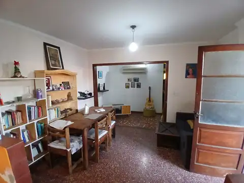 Depto Tipo Casa en Alquiler de 2 dormitorios