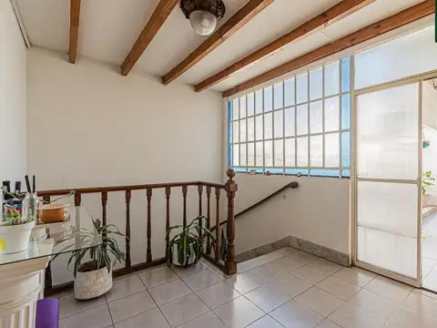 Departamento 5 ambientes con 1 baño