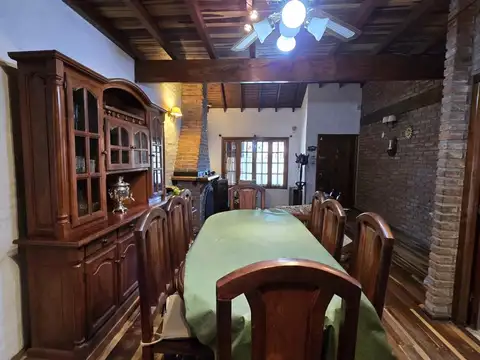 Casa en Venta en Ituzaingo, USD 230.000