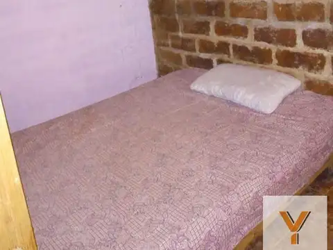 Casa venta 4 dormitorios 1 baño 300mts2 totales - Quequen