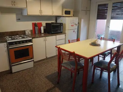 Depto Tipo Casa en Venta 40 años