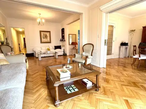 Departamento en Venta de 4 dormitorios