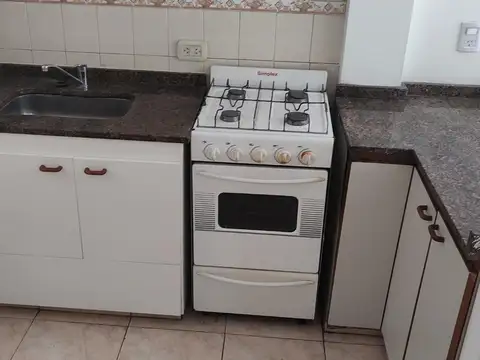 Departamento en Alquiler en Versalles, $ 750.000