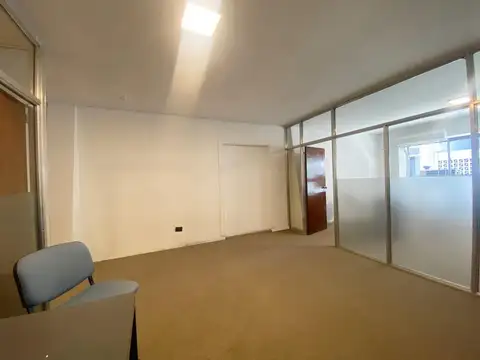 Oficina Monoambiente con 2 baños