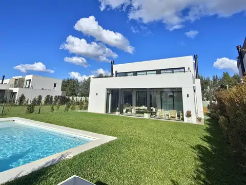 Casa en Carpinchos