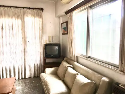 Depto Tipo Casa en Venta de 4 ambientes