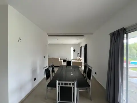 Casa en Venta en Haras Santa Maria, USD 230.000