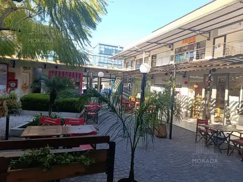 Local en Venta 15 años