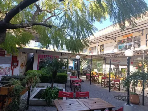 Local en Venta 15 años