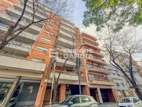 VENTA SEMIPISO 4 AMBIENTES BALCÓN COCHERA BAULERA