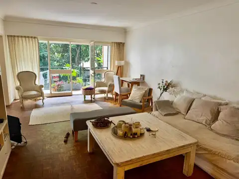 Departamento en alquiler 4 ambientes en Palermo con cochera y seguridad 24hs.