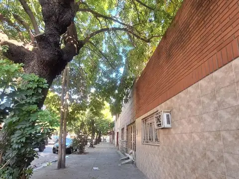 Terreno en Venta en Pompeya, USD 75.000