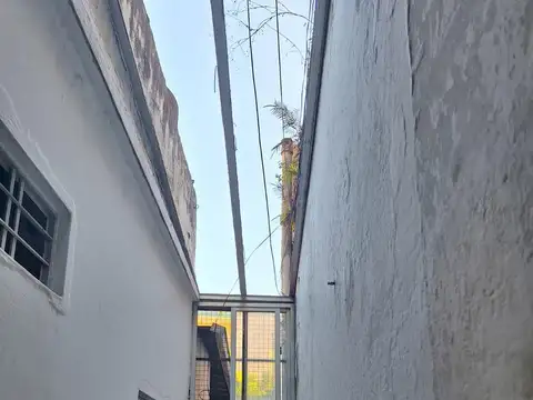 Terreno en Venta 7  mts Frente