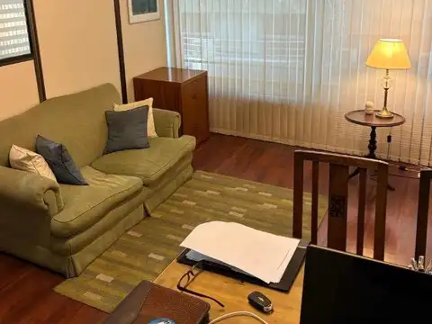 Paraná 700 San Nicolás Oficina U$165.000 