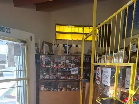 VENTA PANADERIA ,MINIMARKET ,CASA.