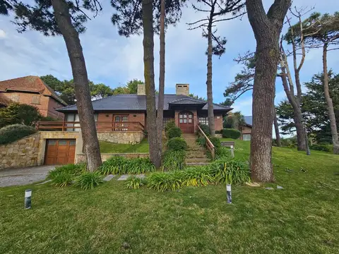 Casa en venta c/ cochera en Linea Norte Mar
