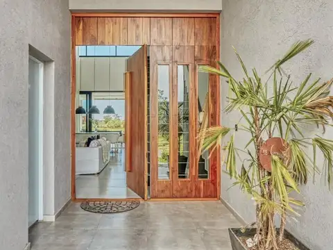 Casa en Venta de 5 dormitorios
