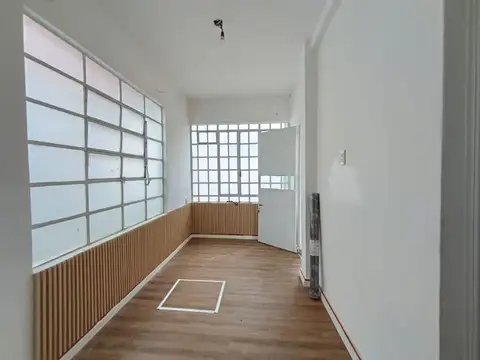 Depto Tipo Casa en Alquiler de 3 ambientes