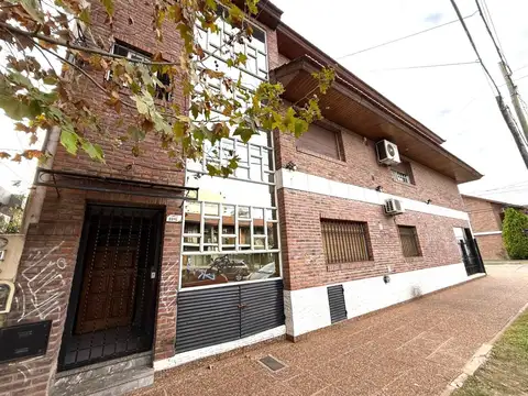 Departamento 2 ambientes en venta en Villa Ballester