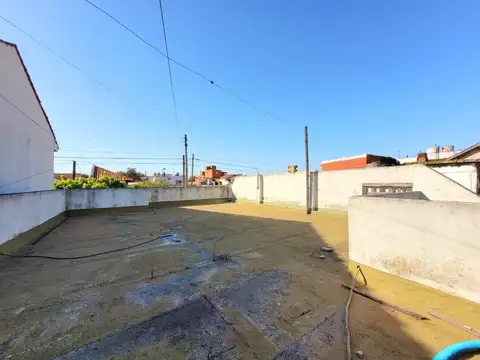 VENTA CASA TIPO PH 3 AMB CON COCHERA PATIO Y TERRAZA