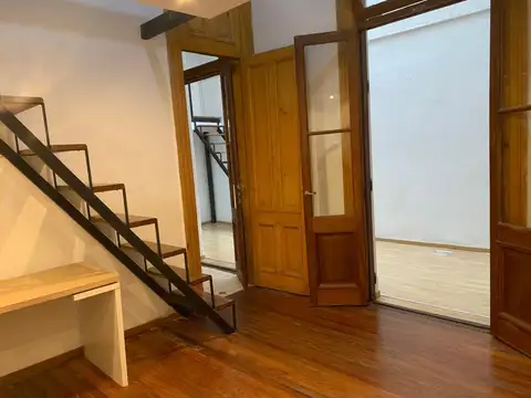 Depto Tipo Casa 5 ambientes con 1 baño