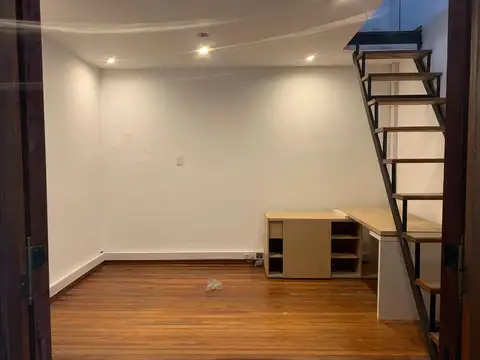 Depto Tipo Casa en Alquiler 35 años