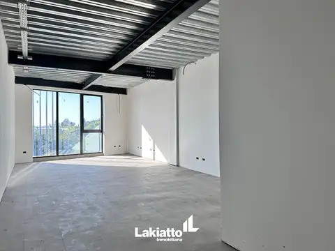 Oficina en Venta con 1 cochera