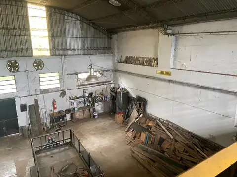 Depósito en  Lomas de Zamora