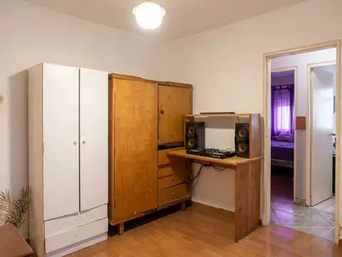 Depto Tipo Casa 5 ambientes con 1 baño