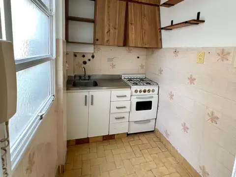 Depto Tipo Casa 2 ambientes con 1 baño