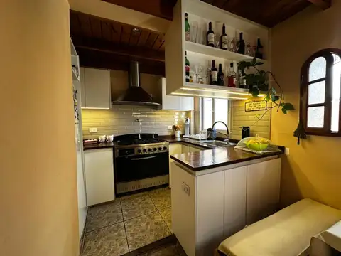 Depto Tipo Casa 4 ambientes con 1 baño