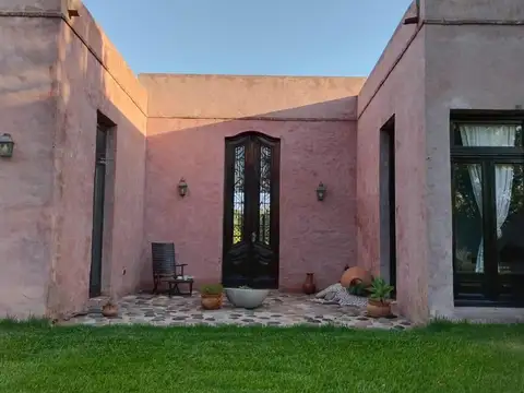 Alquiler anual casa en El Malacate.E.de la Cruz