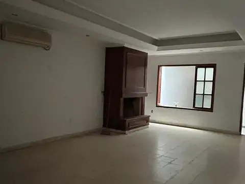 Casa en Alquiler en Trenque Lauquen, $ 650.000