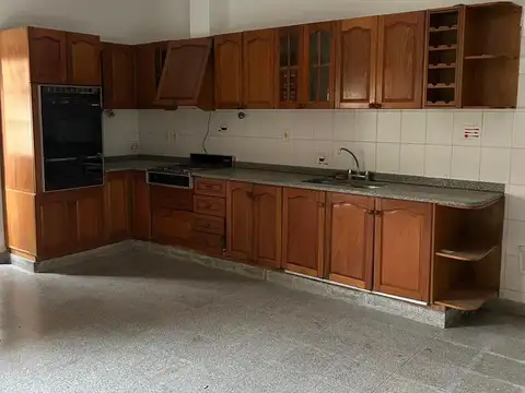 San Martín  al 100