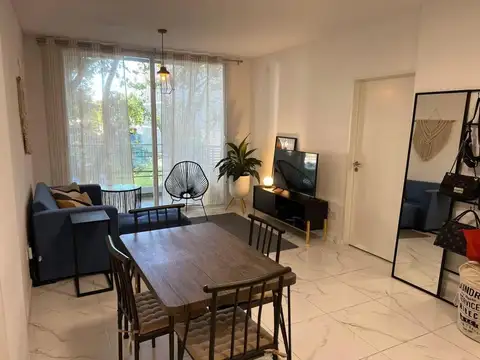 Humboldt e/ Nicaragua y Soler