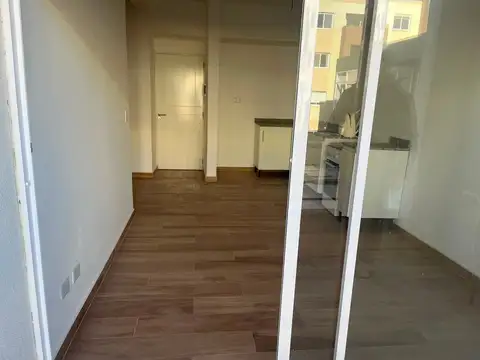 Departamento en Alquiler en Paso del Rey, $ 650.000