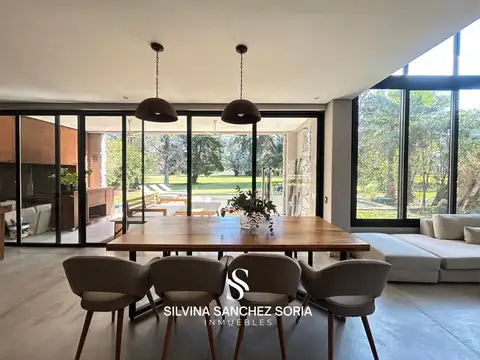 Casa en Alquiler al Noroeste