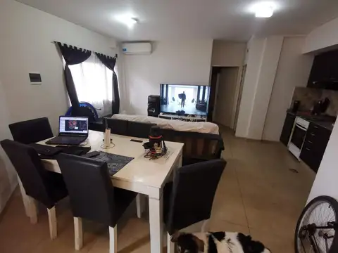 Campana 1100, Piso PB